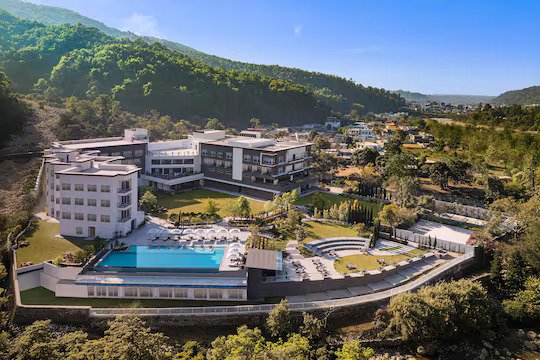 Le Meridien Dehradun Resort & Spa